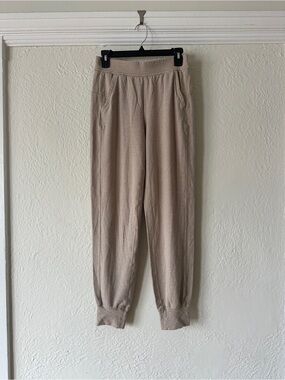Lululemon Joggers Size 6